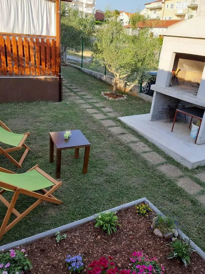 Mobile House Danijel Vikendica Sveti Filip i Jakov